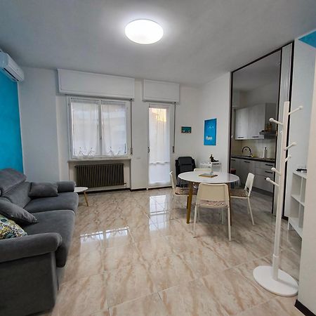 Appartamento Azzurro 페자로 외부 사진